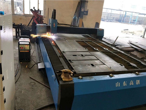 دستگاه برش فلز پلاسما 1325 چین CNC